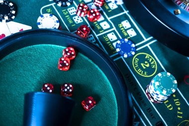 Community cards and betting interface